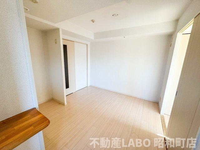 クラウンハイム上町台セントラル ラ・カーサの内装