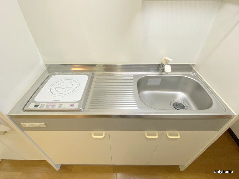 ブリリアントコート心斎橋イースト　仲介手数料無料のキッチン