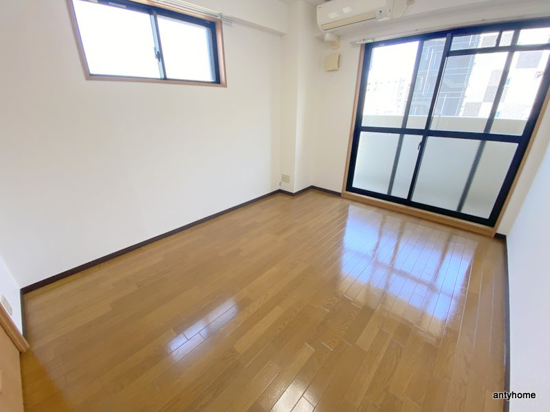 ブリリアントコート心斎橋イースト　仲介手数料無料の寝室