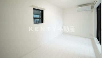 【寝室】 | メゾン・ド・ソレイユ蒲田 | 落ち着いた色調の寝室です