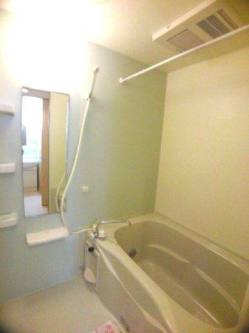 ルナソールの浴室