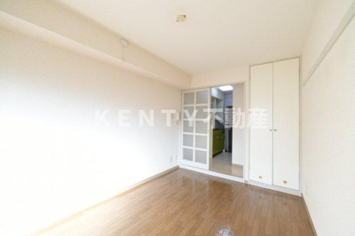 【居間・リビング】 | ハイタウン蒲田 | ゆったり過ごせる居間です