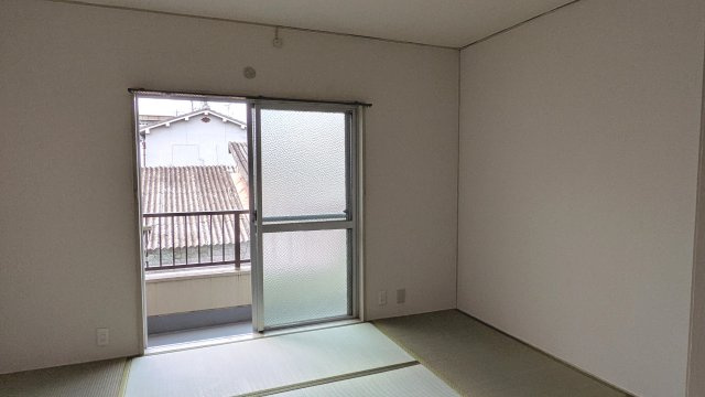 【寝室】