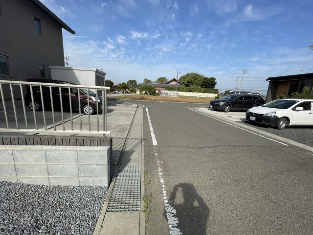 新築戸建・新築建売　邑楽町鶉第7　中野東小・邑楽中の前面道路含む現地写真