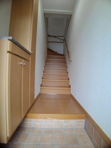 ビバーチェＳ　Ｈ棟の玄関