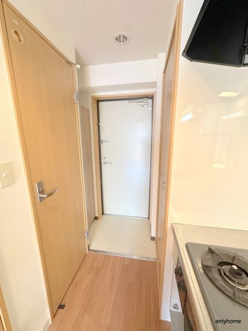 サムティ阿波座Lusso　仲介手数料無料の玄関