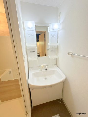 サムティ阿波座Lusso　仲介手数料無料の洗面所