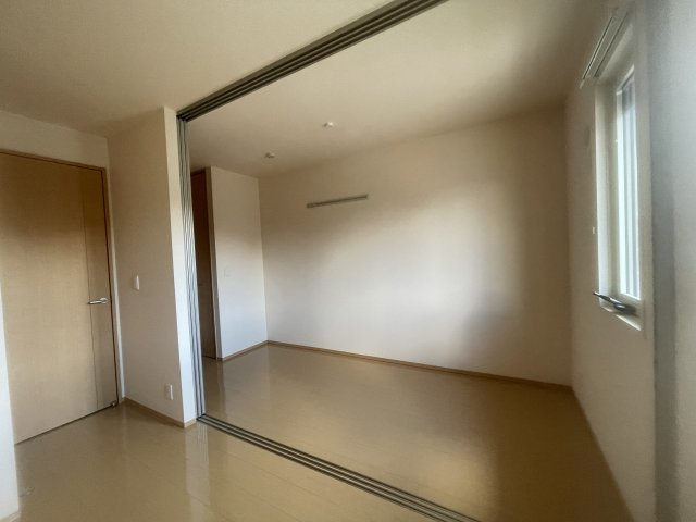 姫路市別所町佐土２丁目のハイツの居間・リビング