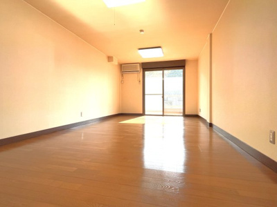 【居間・リビング】 | リバーヒルズⅠ