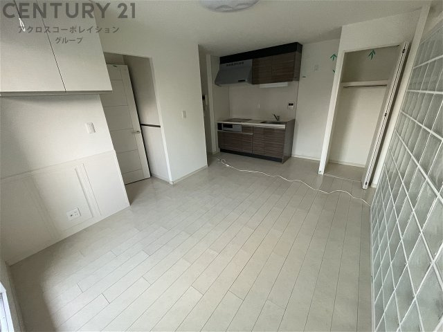 角部屋で日当たり良好なリビングです☆