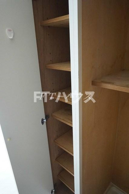 メゾンロートレックの収納