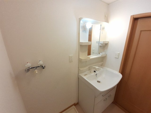 ヴィルヌーブの洗面所