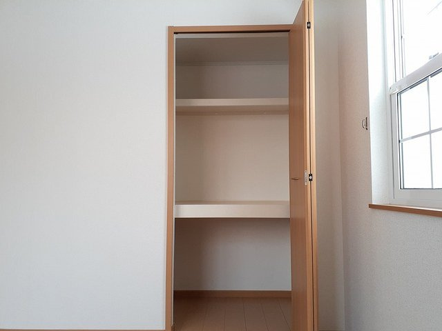 カーサ　プラシードＢの収納