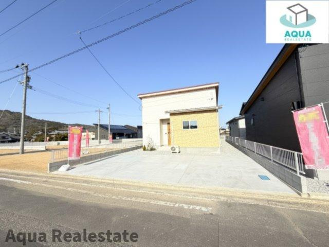 高松市牟礼町大町の新築一戸建の前面道路含む現地写真|前面道路含む現地写真です