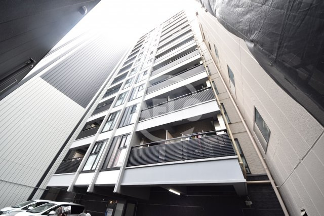 Imperial Suite 南堀江(インペリアルスイート南堀江）　日吉小学校の外観|Imperial Suite 南堀江(インペリアルスイート南堀江）　外観