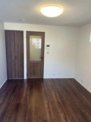 【寝室】 | メゾンQ松が丘