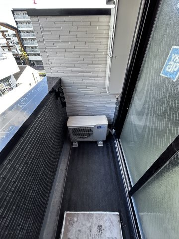 F Canens SEAMのバルコニー