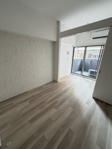 GENOVIA神戸新開地駅前の居間・リビング