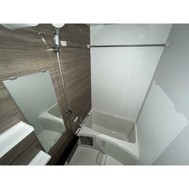 レジュールアッシュ神戸湊川公園の浴室