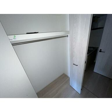 レジュールアッシュ神戸湊川公園の収納