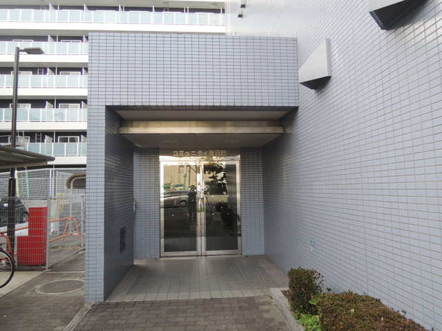 コミュニティ春日野のエントランス