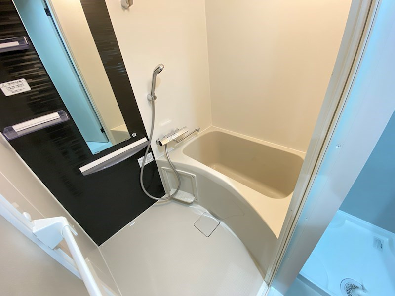 レジデンス三宮ラインの浴室