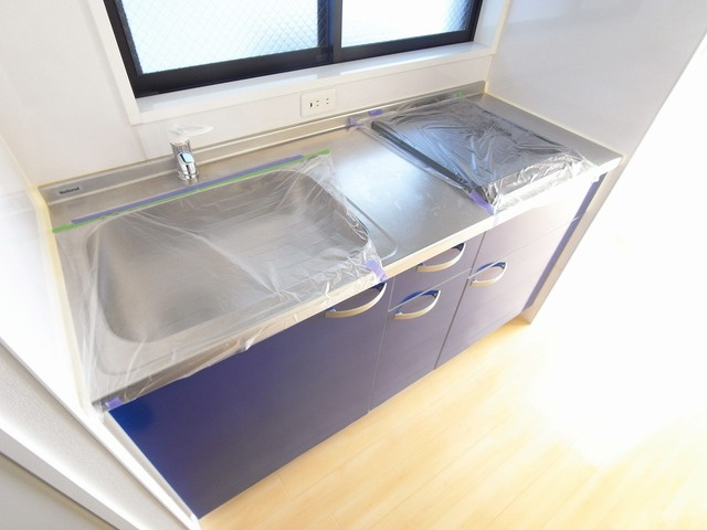 オルタンシア下山手のキッチン