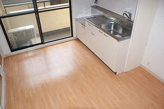 ヴィラ・オークラの居間・リビング