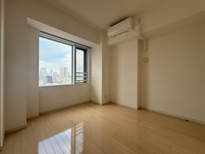 【居間・リビング】 | クロスレジデンス大阪新町