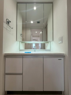 【洗面所】 | クロスレジデンス大阪新町