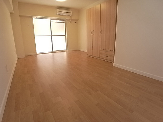 マンションカザミドリの居間・リビング