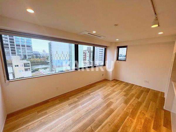 Kyobashi View Residenceの洋室