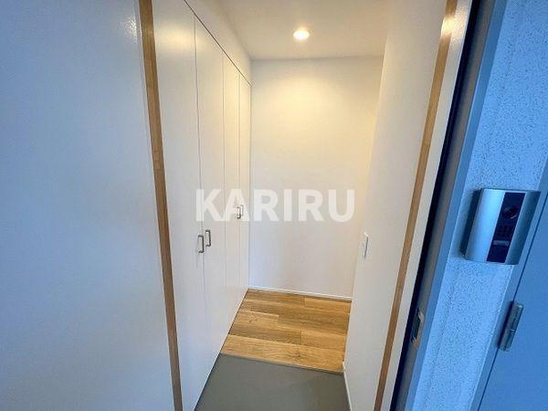 Kyobashi View Residenceの玄関