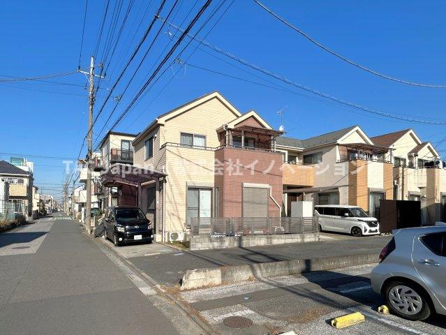 川口市朝日の邸宅の外観|「川口市朝日」は幹線道路と生活道路が上手く分けられており、住環境に優れたエリアとなっております。