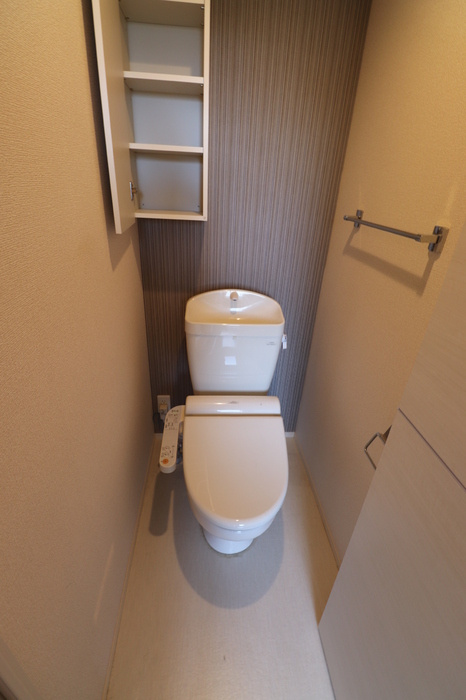  プログレスⅠ B棟のトイレ|嬉しい温水洗浄便座付き♪