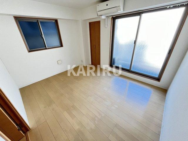 Ts CLUB 参番館の居間・リビング|こちらの居間で趣味の時間をお楽しみください