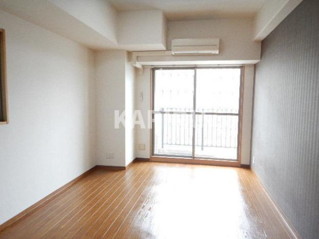 GROOVE守口駅前の居間・リビング