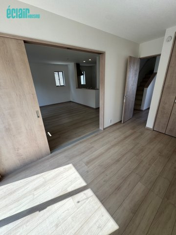 ～２階建・新築戸建～明石二見町東二見字宮ノ北～の居間・リビング