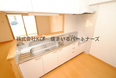 【キッチン】 | サンシャトー和賀 | お料理しやすいキッチンです