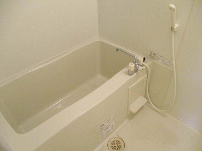 フローラリッシュの浴室|きれいなお風呂です♪