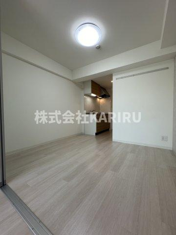 Gioia Lunaの居間・リビング