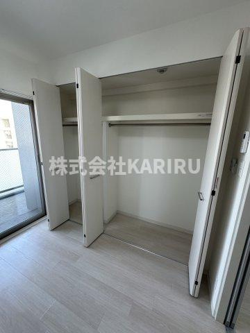 Gioia Lunaの居間・リビング