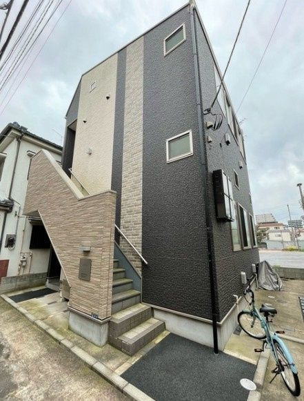 ミラベルの外観