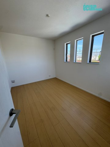 ～２階建・新築戸建～明石二見町東二見字宮ノ北～の洋室|モデルルーム