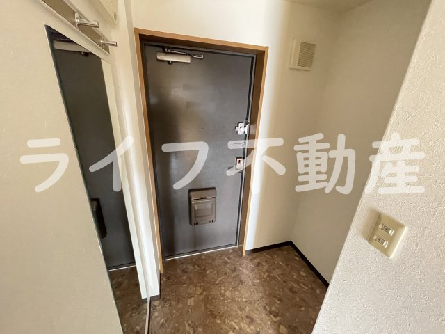 アンドユーイワキ・東大阪の玄関|玄関です