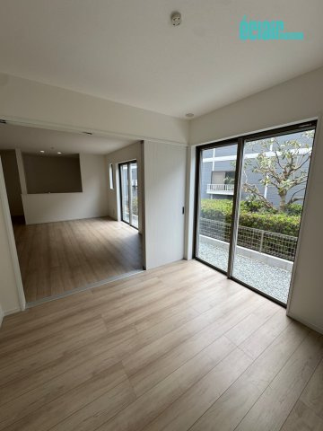 ～２階建・新築戸建～明石二見町東二見字宮ノ北～の居間・リビング