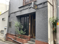 高田馬場駅徒歩3分 高田馬場4丁目ビル 1-2階 20坪 BAR居抜きの画像