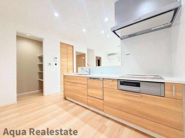 高松市成合町の新築一戸建の防犯設備