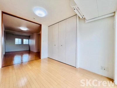 【洋室】 | ＳＳ．ＦＬＡＴ神楽坂ｓｏｕｔｈ | 別号室の写真です