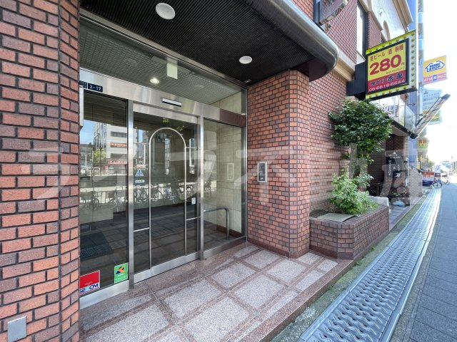 センターロイヤルのエントランス|毎日通るエントランスはこのようになっています